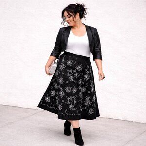 Carole Little 20W Black Embroidered Beaded Floral Skirt Linen Blend Knee-Length